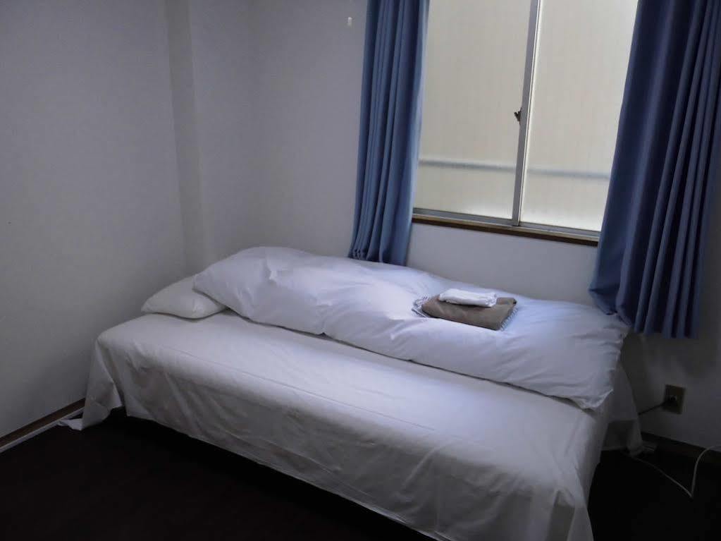 Business Hotel Taiyo Osaka Buitenkant foto